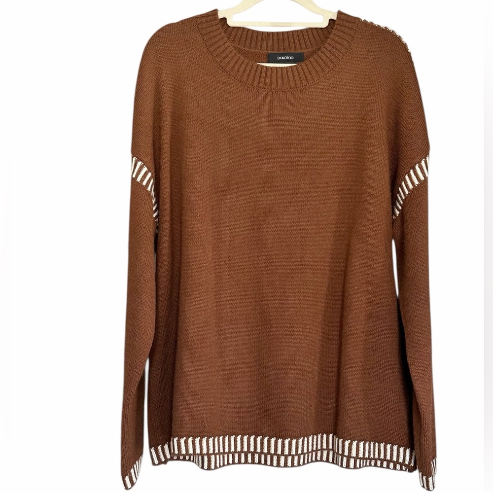 Brown Crewneck Sweater Cream Stitching at Hem & Sleeve Relaxed Fit Knit Size XL